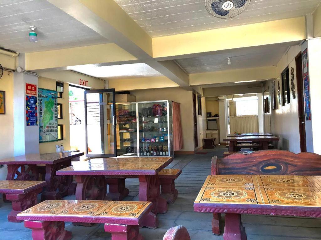 Bridgeview Hotel Laoag Ngoại thất bức ảnh